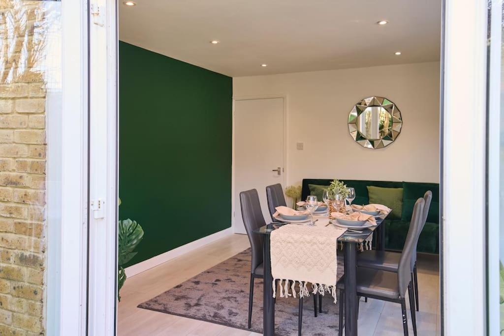 Fabulous 3 Bed Nw London Apartment With Private Garden Ngoại thất bức ảnh